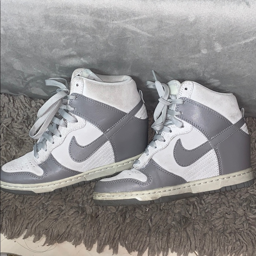 NIKE sneaker wedges ✨